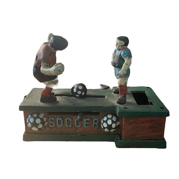 Vintage cast iron bank - Picture 5 of 6